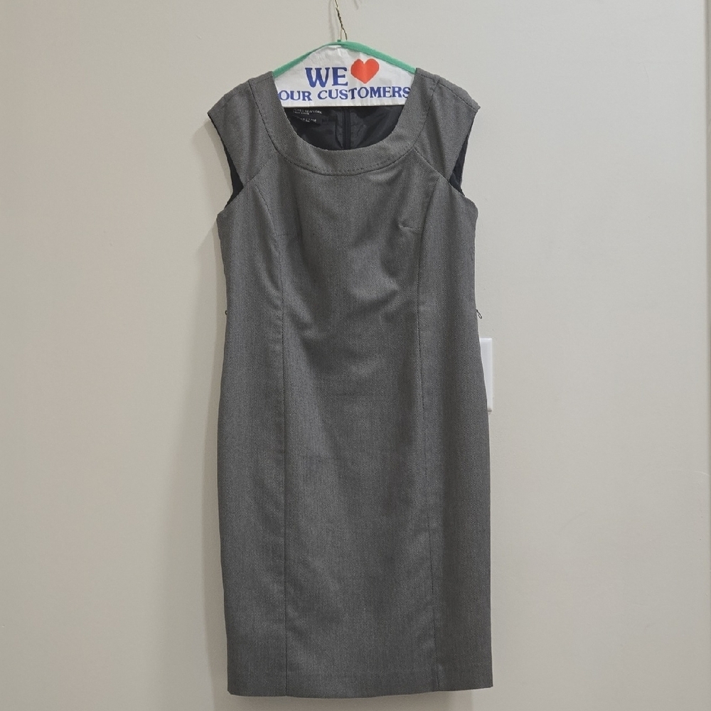 Jones New York Gray Blazer Professional Business Attire - Picture 2 of 11